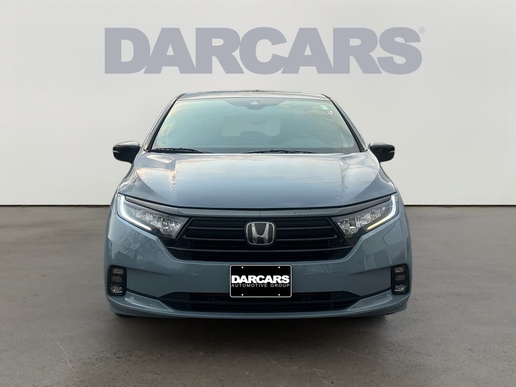 Used 2023 Honda Odyssey Sport image 2