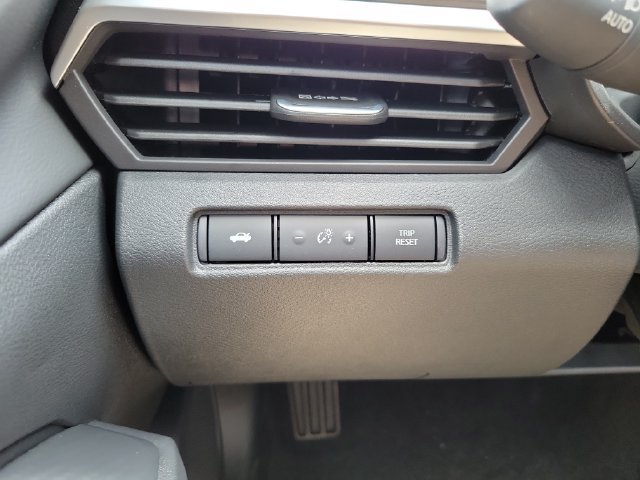 New 2026 Nissan Altima 2.5 SV w/ SV Special Edition Package FWD image 22