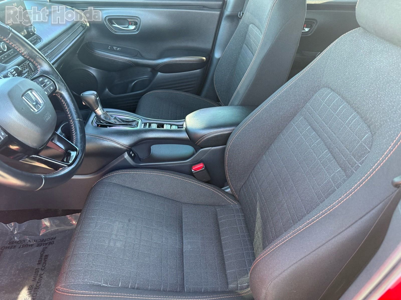 Used 2025 Honda HR-V Sport image 12