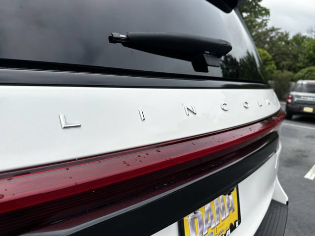 Certified 2024 Lincoln Navigator Reserve w/ Monochromatic Package AWD/4WD image 47