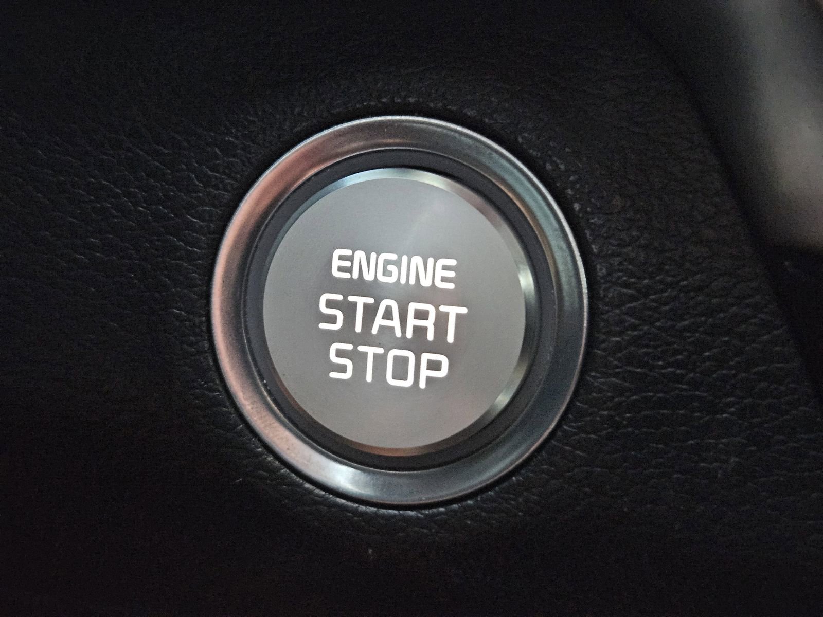 Used 2022 Kia Telluride SX w/ SX Prestige Package image 19