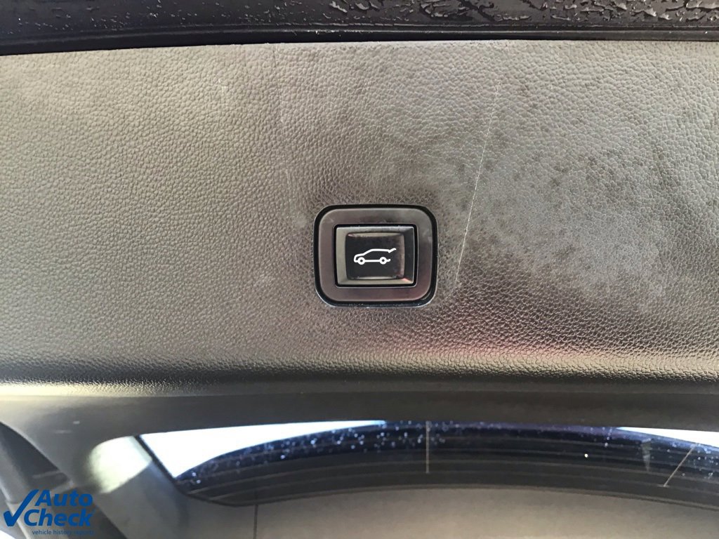 Used 2019 Chevrolet Traverse LT w/ LPO, Floor Liner Package image 7