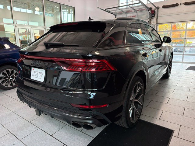 Used 2023 Audi SQ8 Prestige w/ Prestige Package AWD/4WD image 5