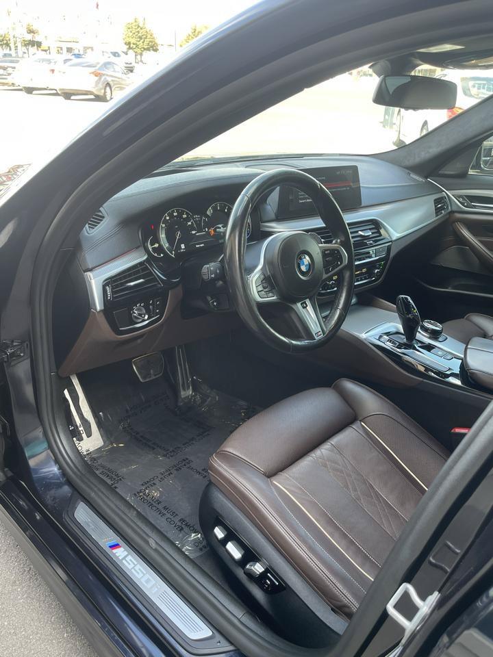 Used 2018 BMW M550i xDrive AWD/4WD image 10