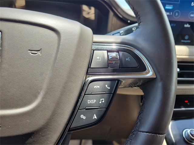 Certified 2023 Lincoln Nautilus Reserve image 15