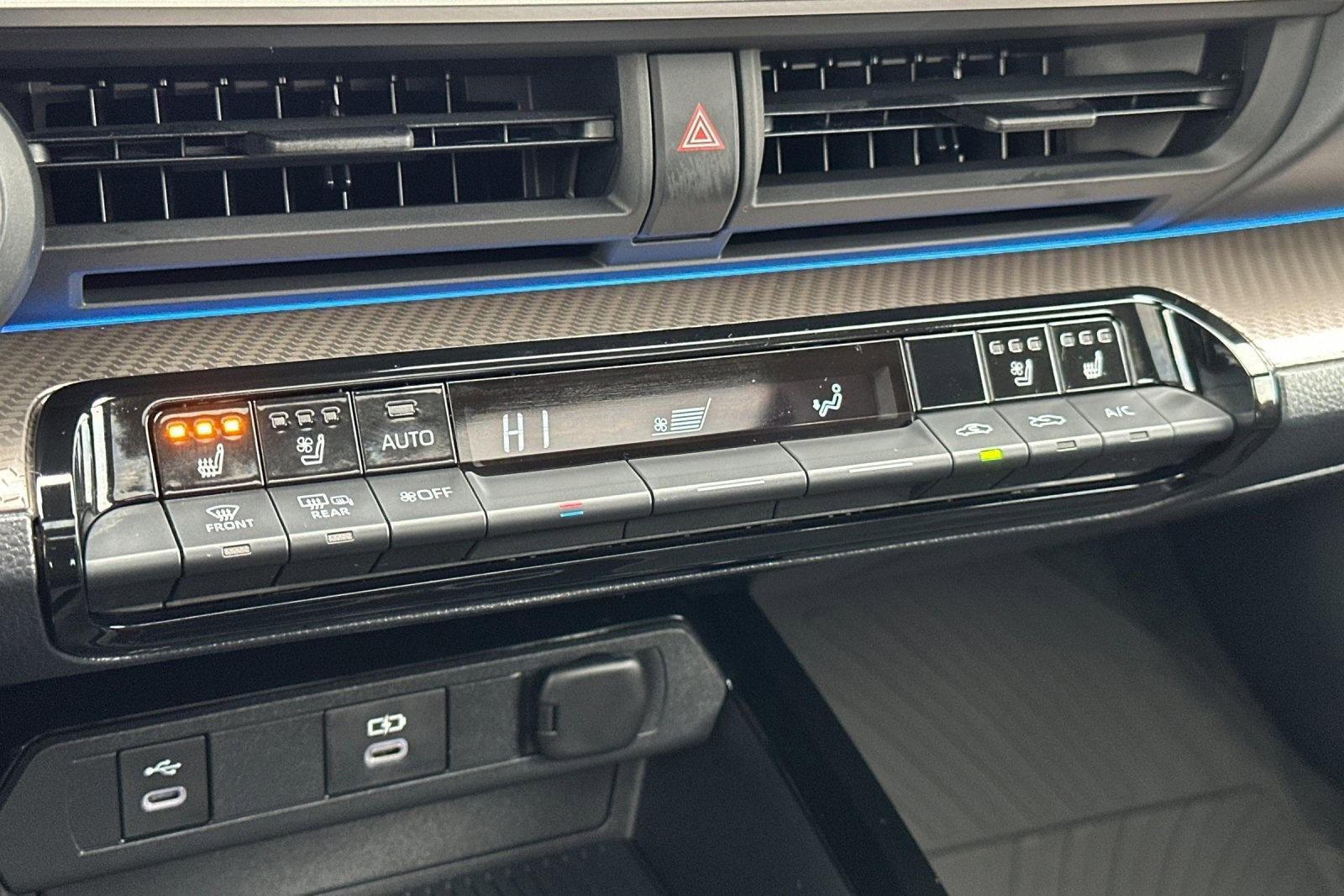 New 2026 Toyota Prius LE image 20