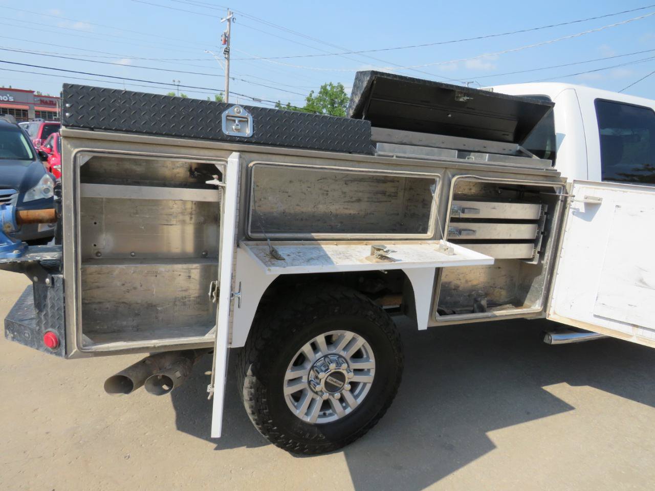 Used 2015 Ford F350 XLT w/ XLT Value Package AWD/4WD image 12