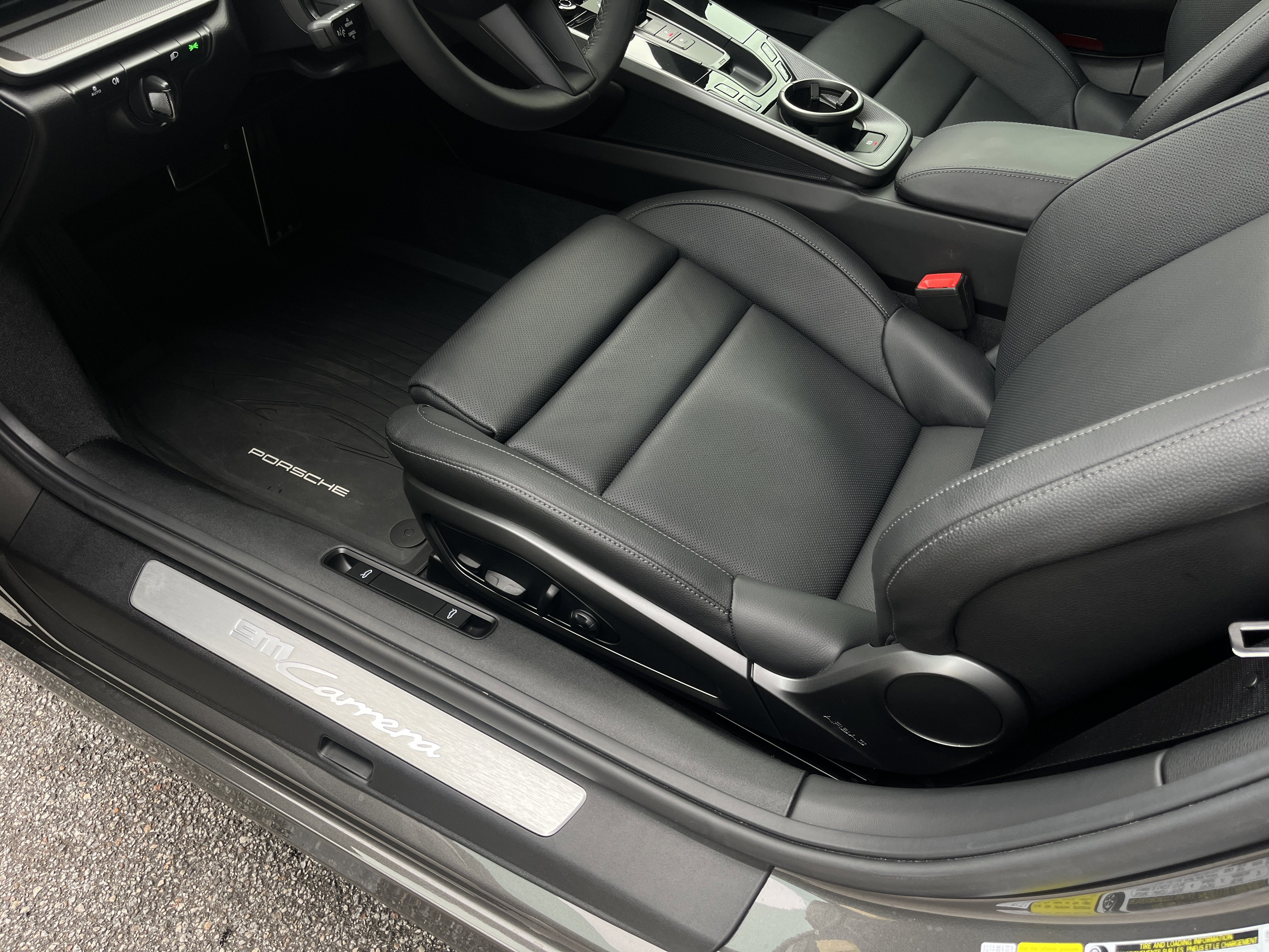 Certified 2024 Porsche 911 Carrera image 23