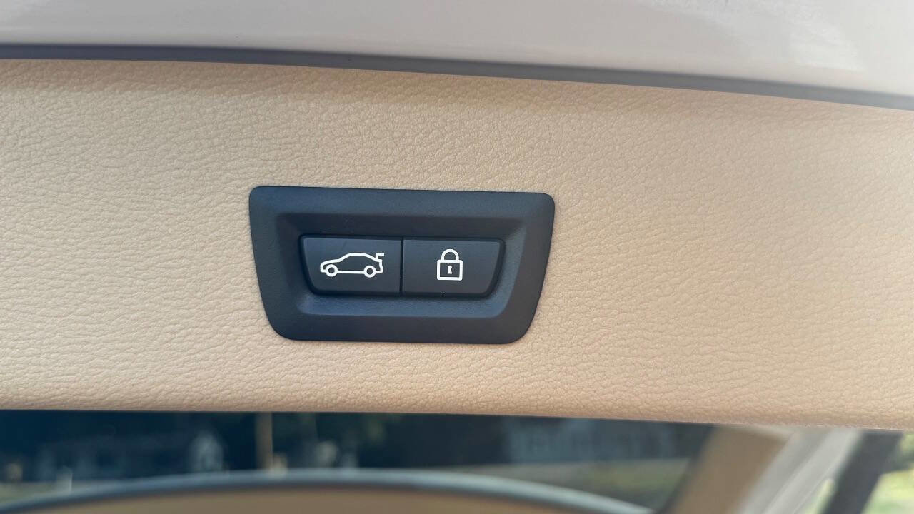 Used 2017 BMW X3 sDrive28i RWD image 21