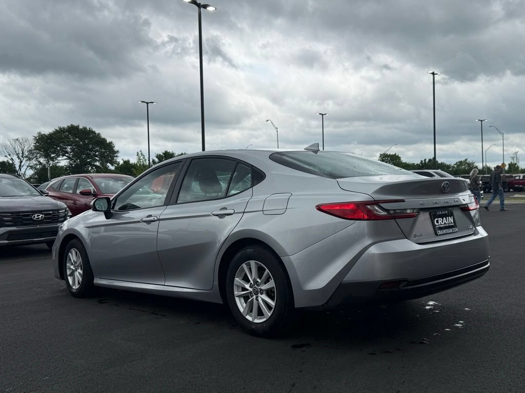 Used 2025 Toyota Camry LE FWD image 7