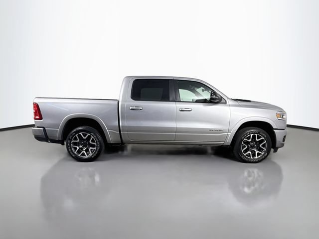 Used 2025 RAM 1500 Laramie w/ Sport Appearance Package AWD/4WD image 8