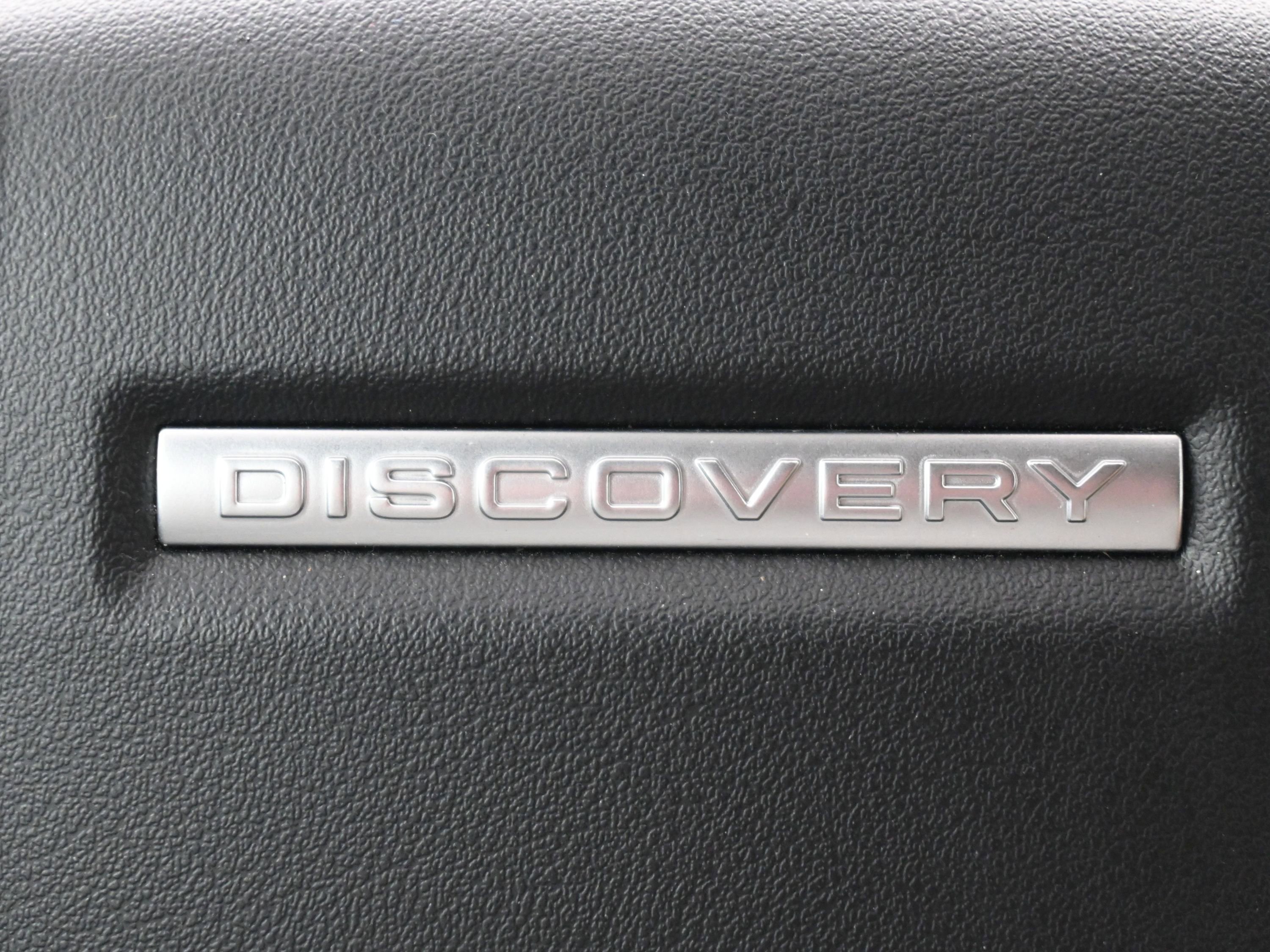 Used 2019 Land Rover Discovery HSE image 22