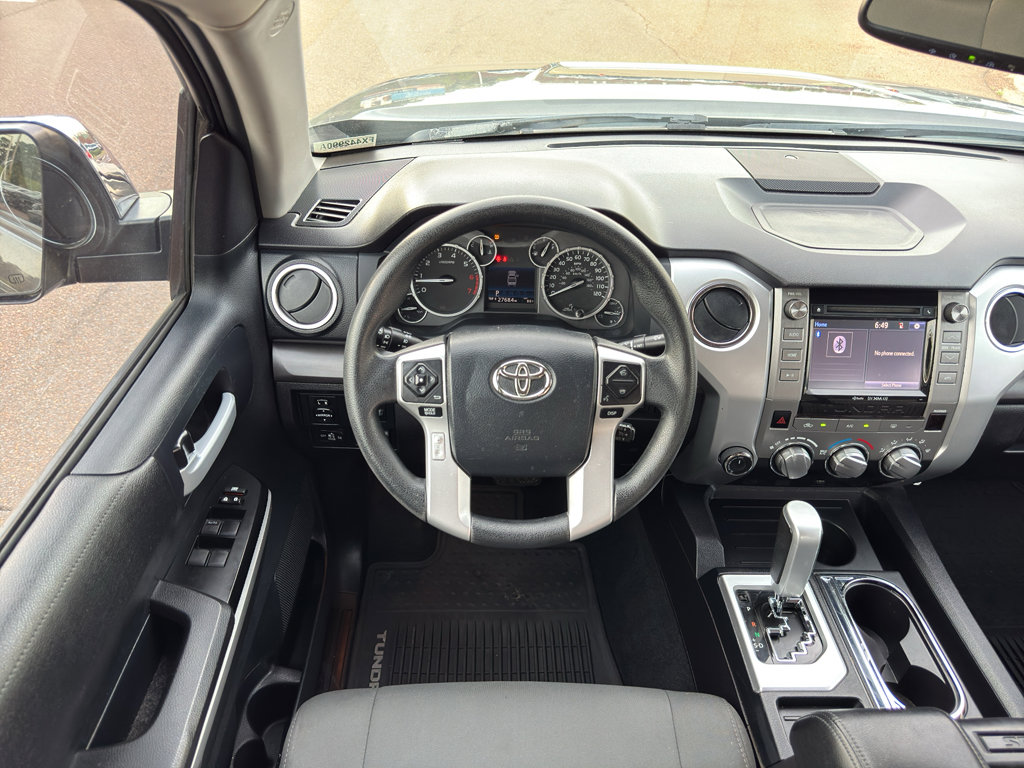 Used 2015 Toyota Tundra SR5 w/ SR5 Upgrade Package image 20