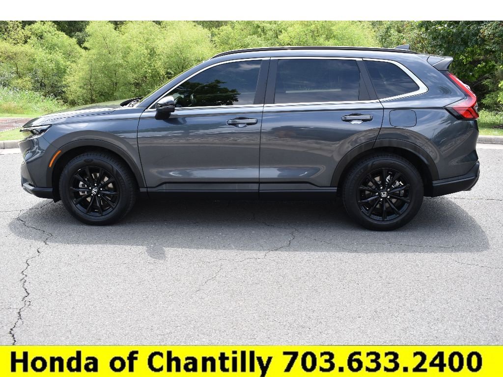 Certified 2025 Honda CR-V Sport-L image 4