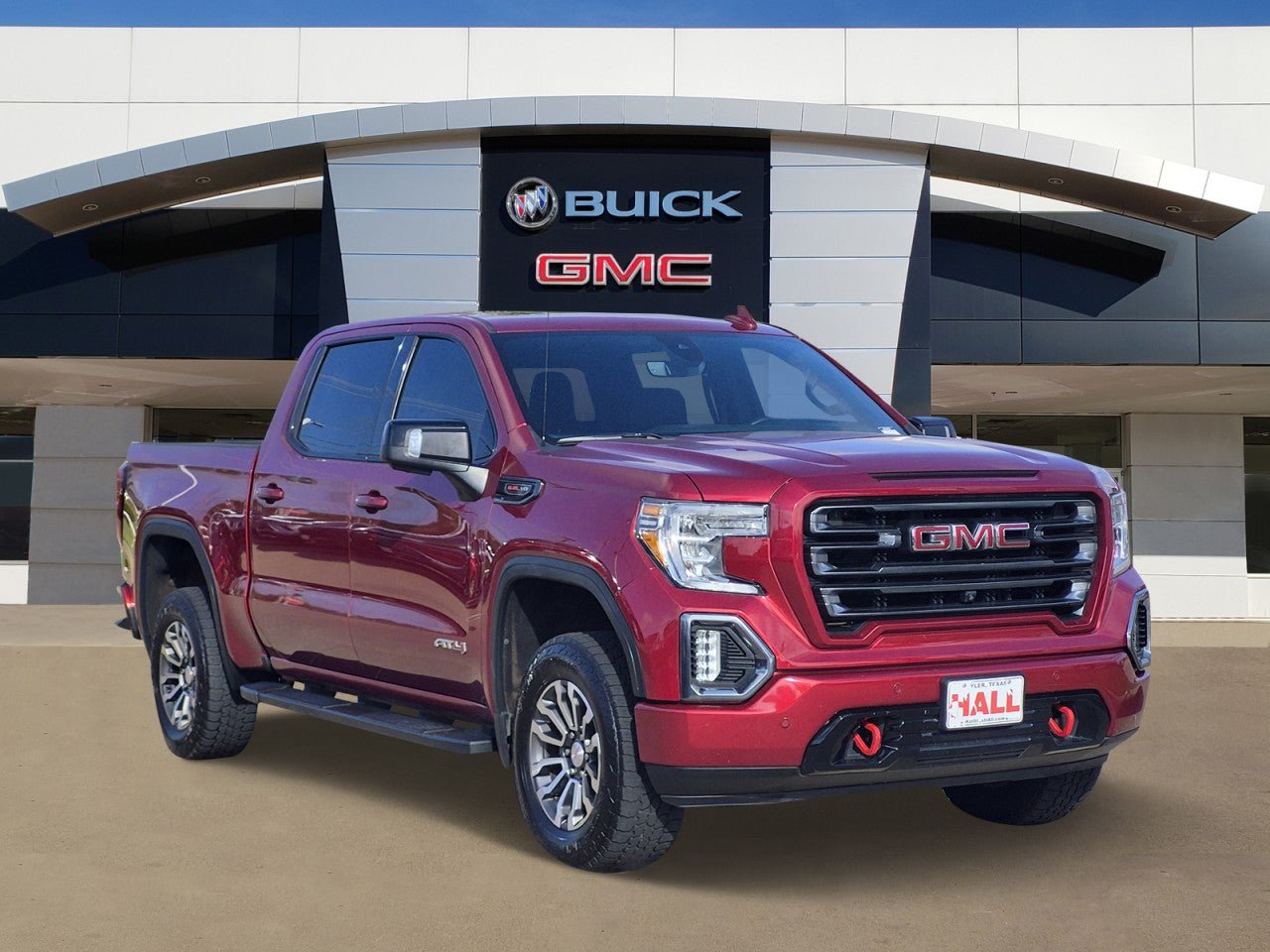Certified 2020 GMC Sierra 1500 AT4 w/ AT4 Premium Package AWD/4WD image 1