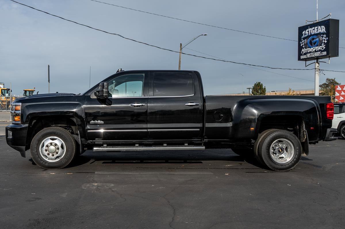 Used 2019 Chevrolet Silverado 3500 High Country image 5