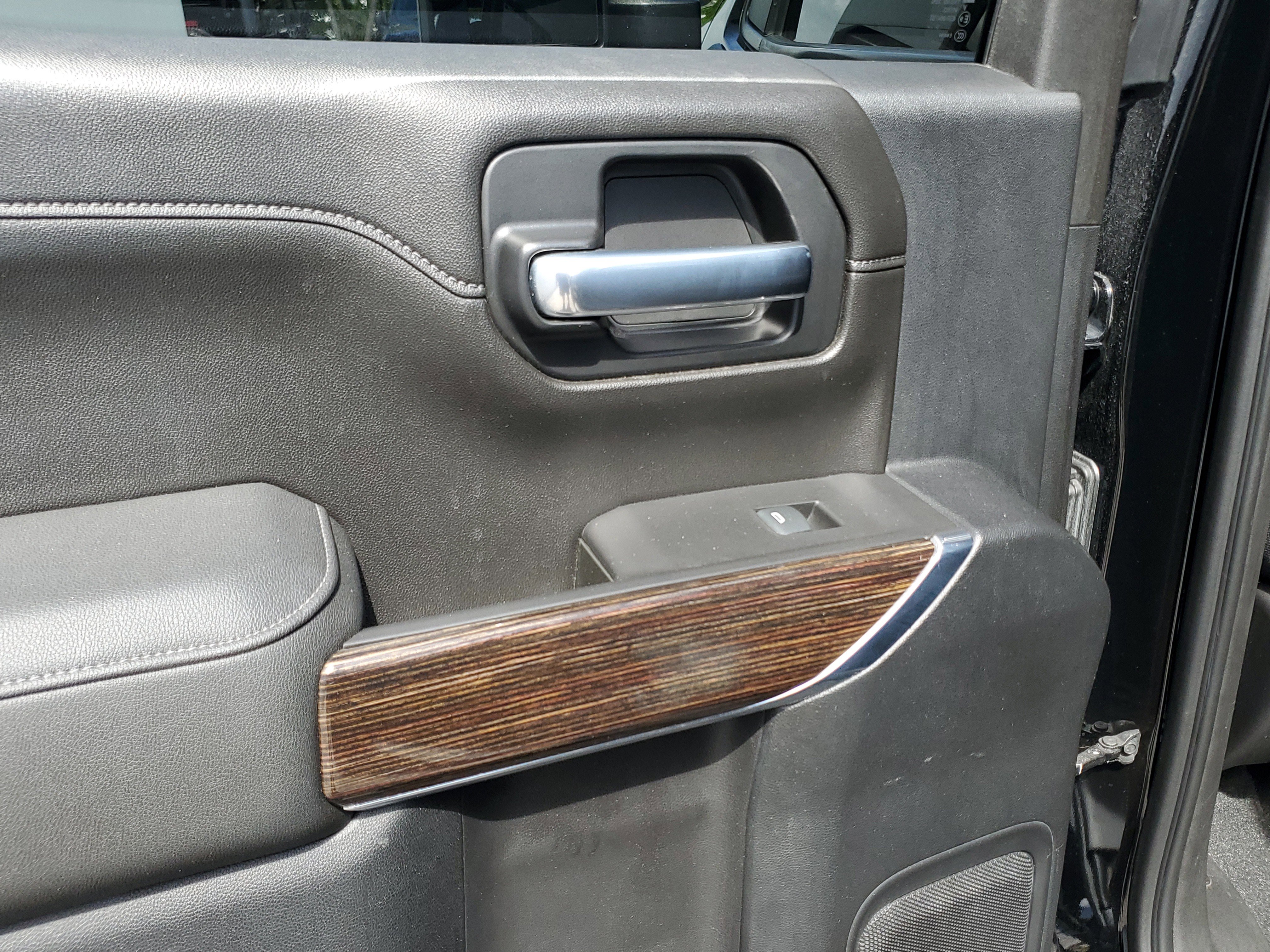 Used 2021 GMC Sierra 1500 Elevation w/ Preferred Package image 12