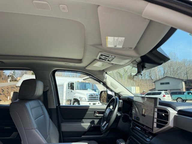 Used 2023 Toyota Tundra Limited AWD/4WD image 86