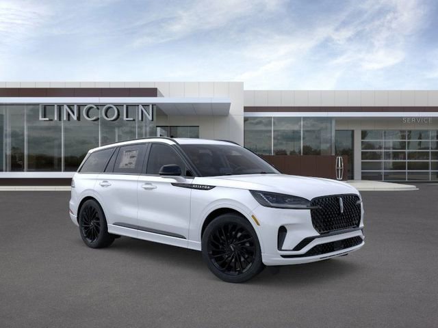 New 2026 Lincoln Aviator Reserve image 7
