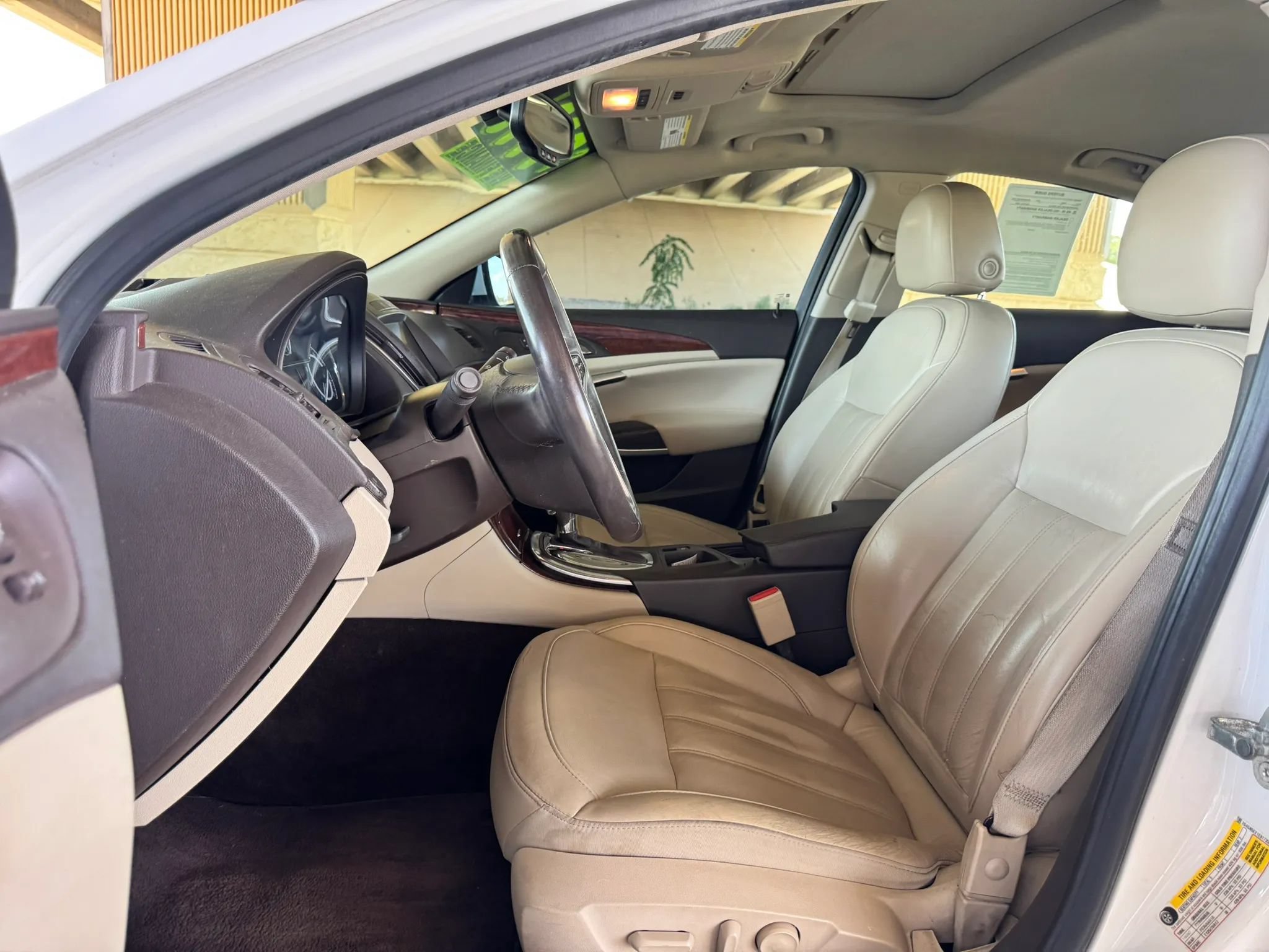 Used 2014 Buick Regal Premium FWD image 11
