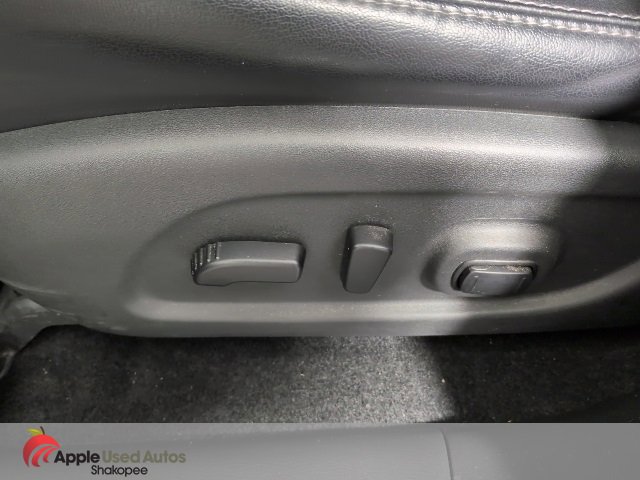 Used 2019 Nissan Pathfinder SL image 15