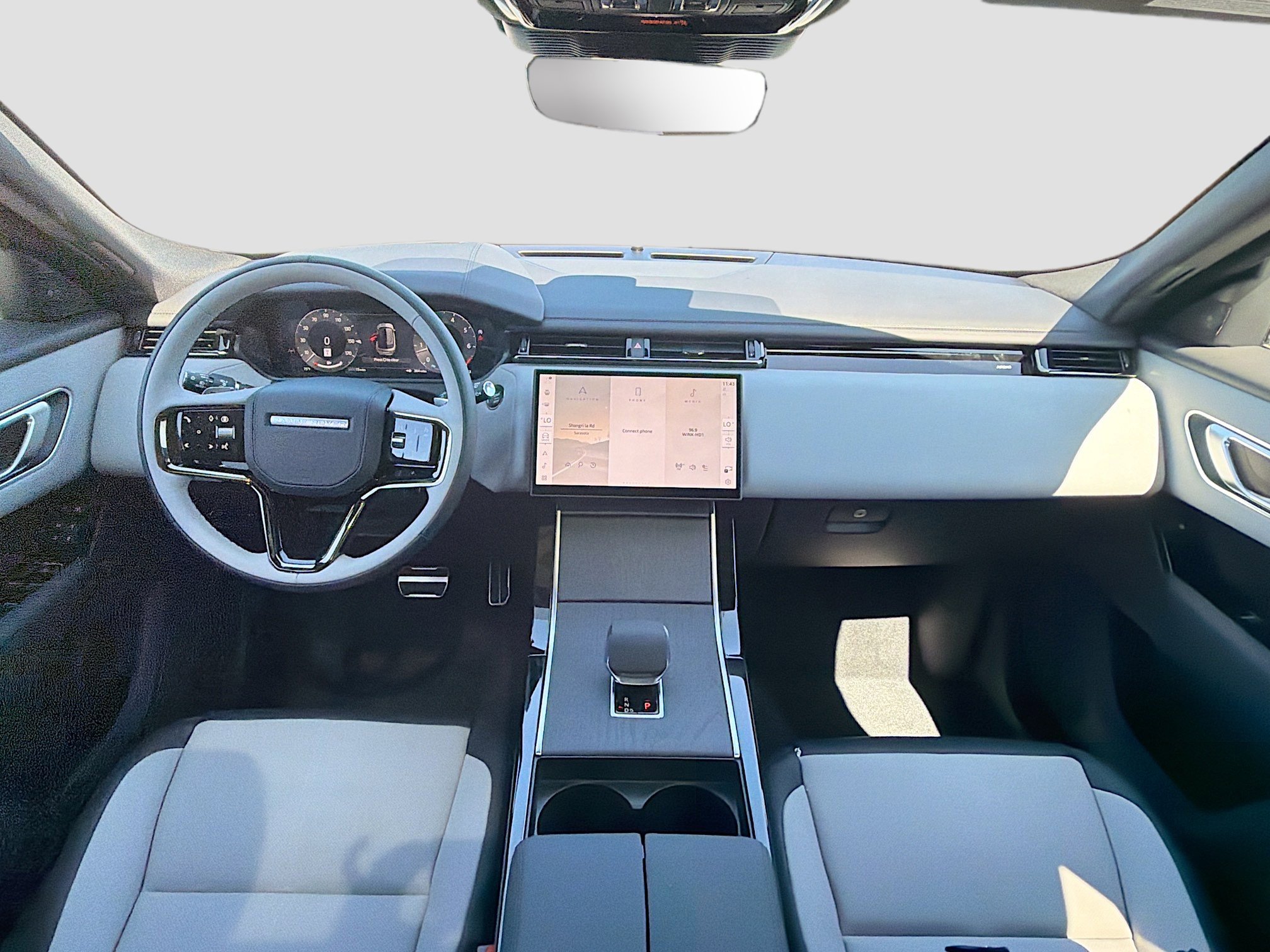 New 2026 Land Rover Range Rover Velar Dynamic SE image 16