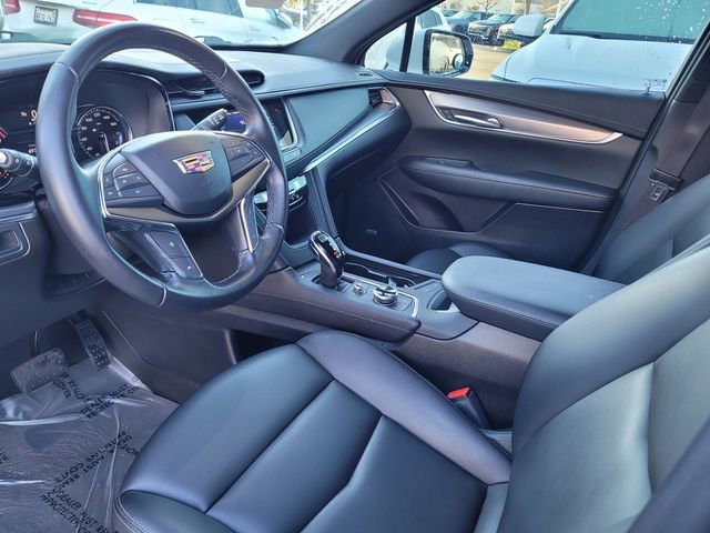 Certified 2022 Cadillac XT5 Luxury image 11