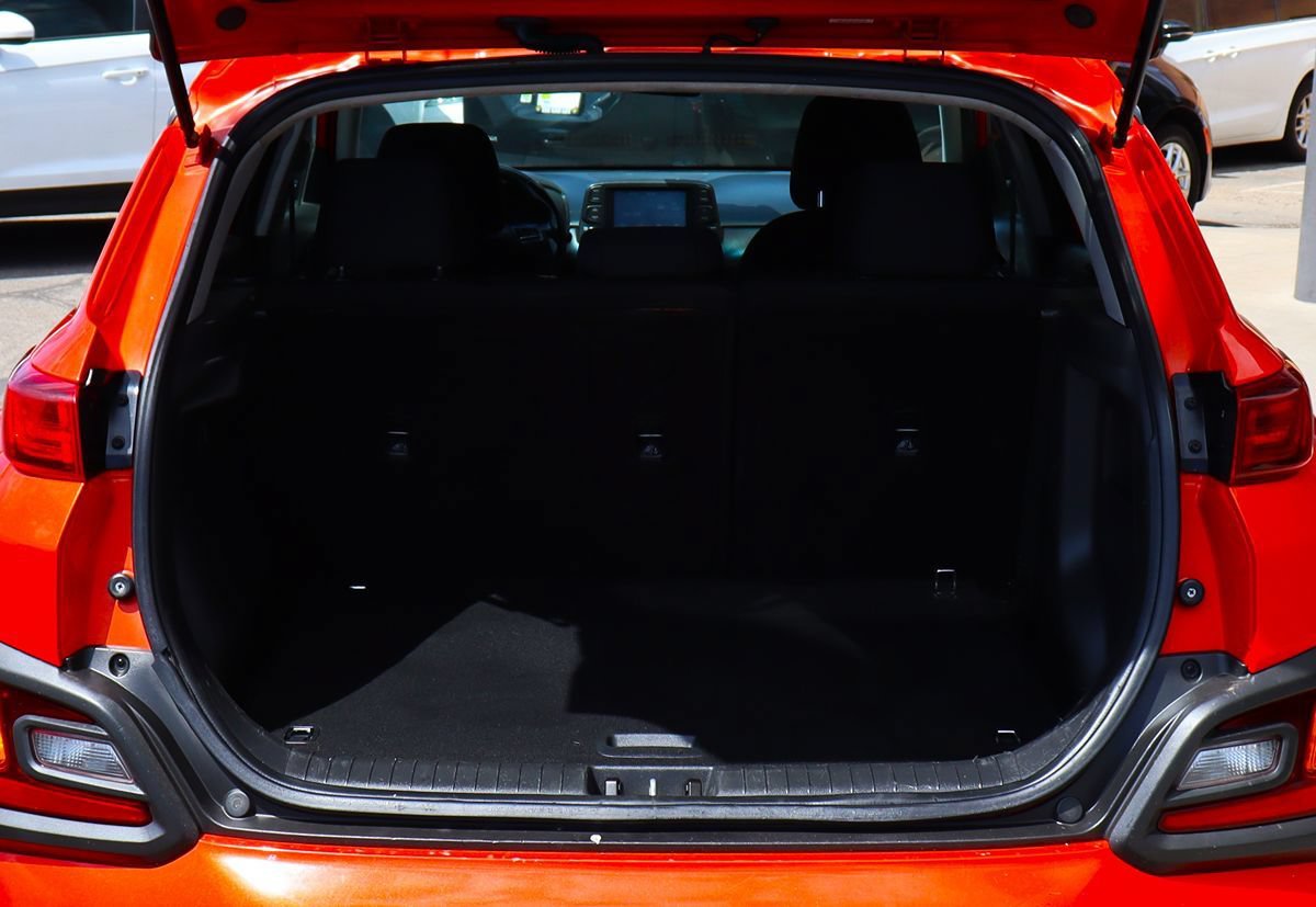 Used 2019 Hyundai Kona SEL w/ Cargo Package FWD image 23