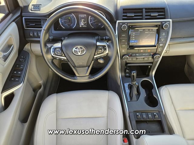 Used 2015 Toyota Camry XLE w/ Moonroof Package image 13
