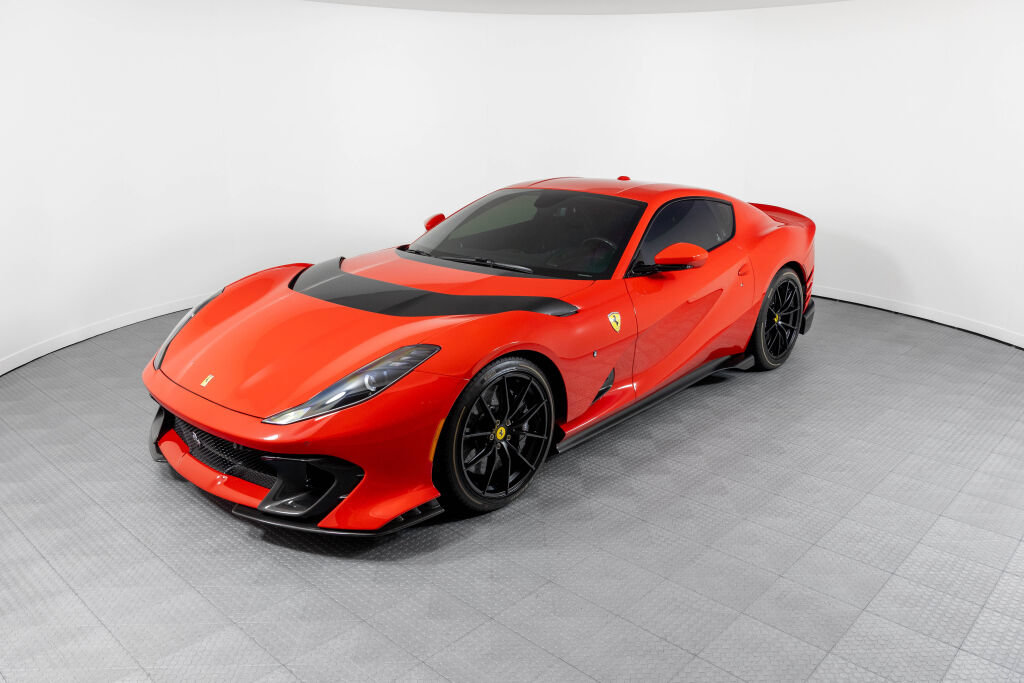 Used 2023 Ferrari 812 Competizione RWD image 66