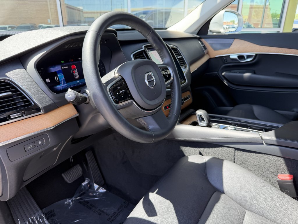 Used 2024 Volvo XC90 T8 Plus w/ Protection Package Premier AWD/4WD image 35