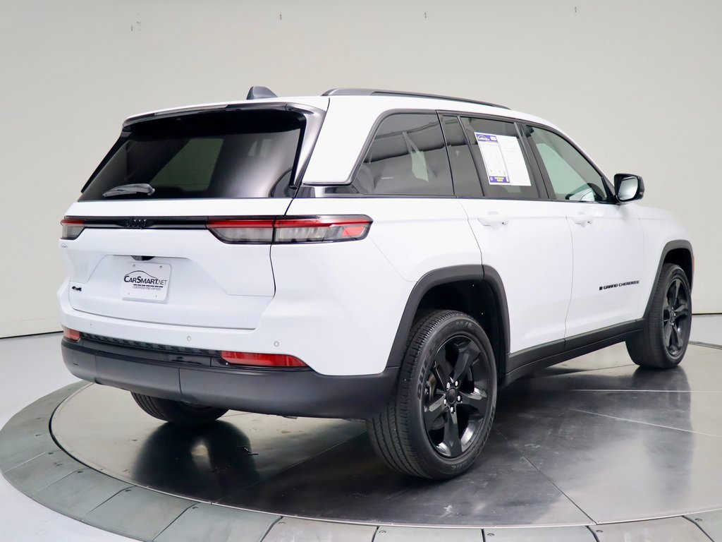 Used 2022 Jeep Grand Cherokee Altitude image 5