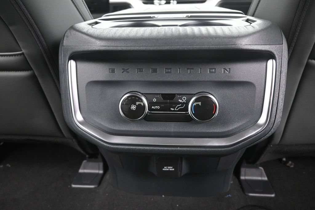 New 2027 Ford Expedition Active RWD image 10