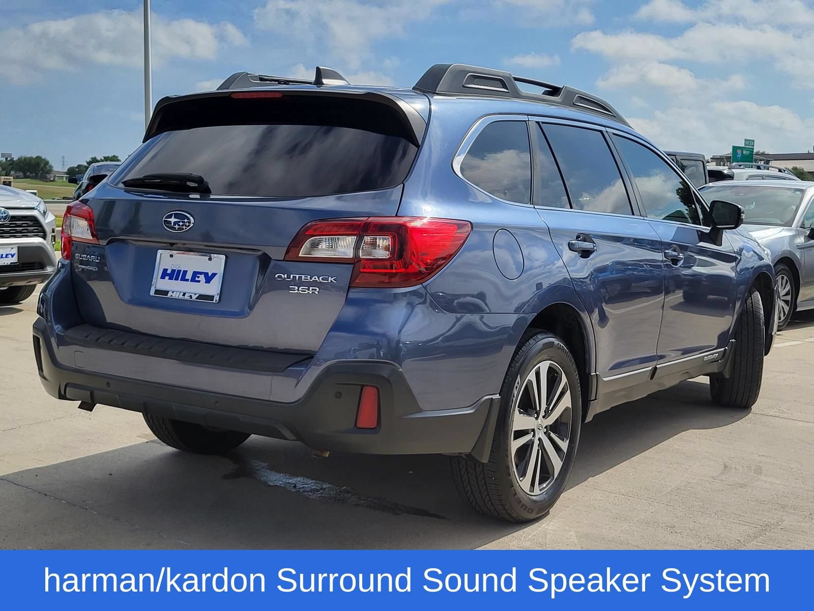 Used 2018 Subaru Outback 3.6R Limited AWD/4WD image 4