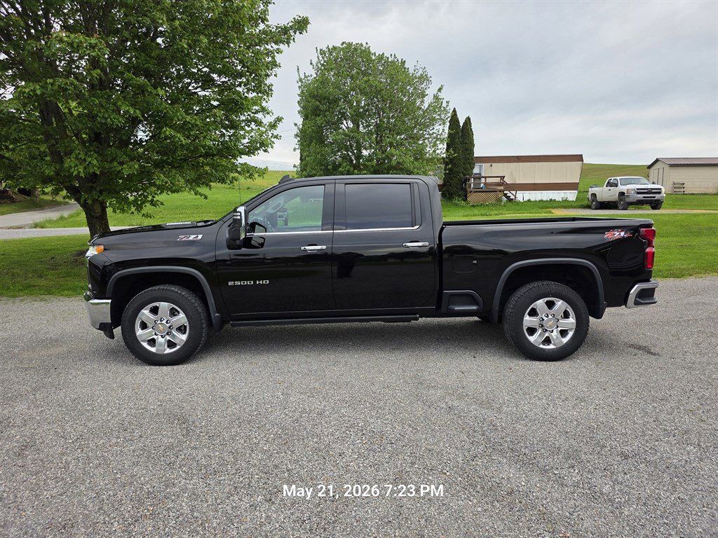 Used 2021 Chevrolet Silverado 2500 LTZ AWD/4WD image 4