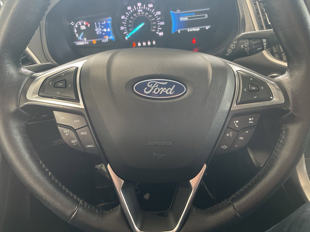 Used 2023 Ford Edge SEL image 26