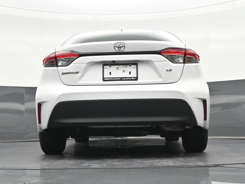 Used 2023 Toyota Corolla LE FWD image 31