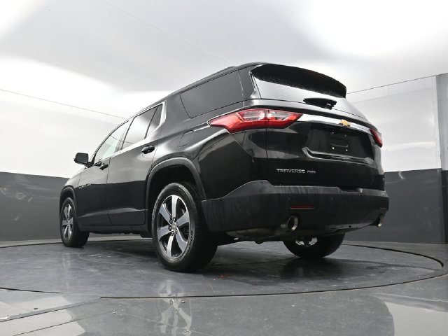 Used 2020 Chevrolet Traverse LT w/ LT Premium Package AWD/4WD image 36