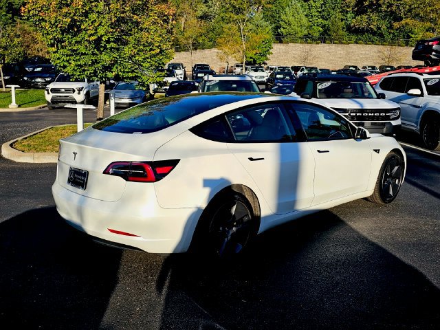 Used 2023 Tesla Model 3 Standard Range RWD image 8