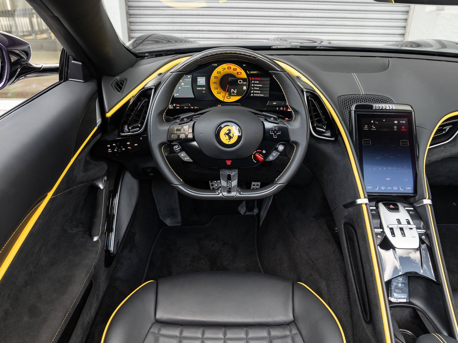 Used 2025 Ferrari Roma Spider RWD image 10
