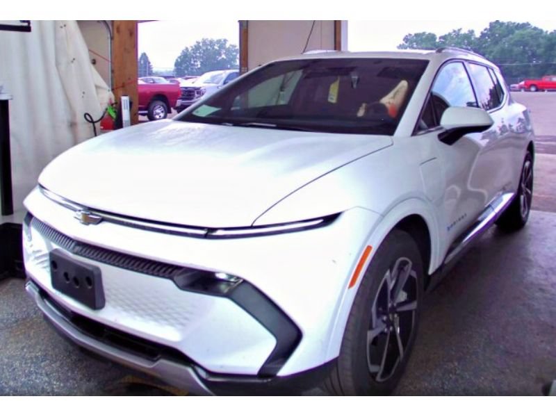 Used 2024 Chevrolet Equinox EV LT