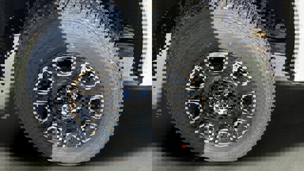 New 2026 Ford F250 Platinum image 14