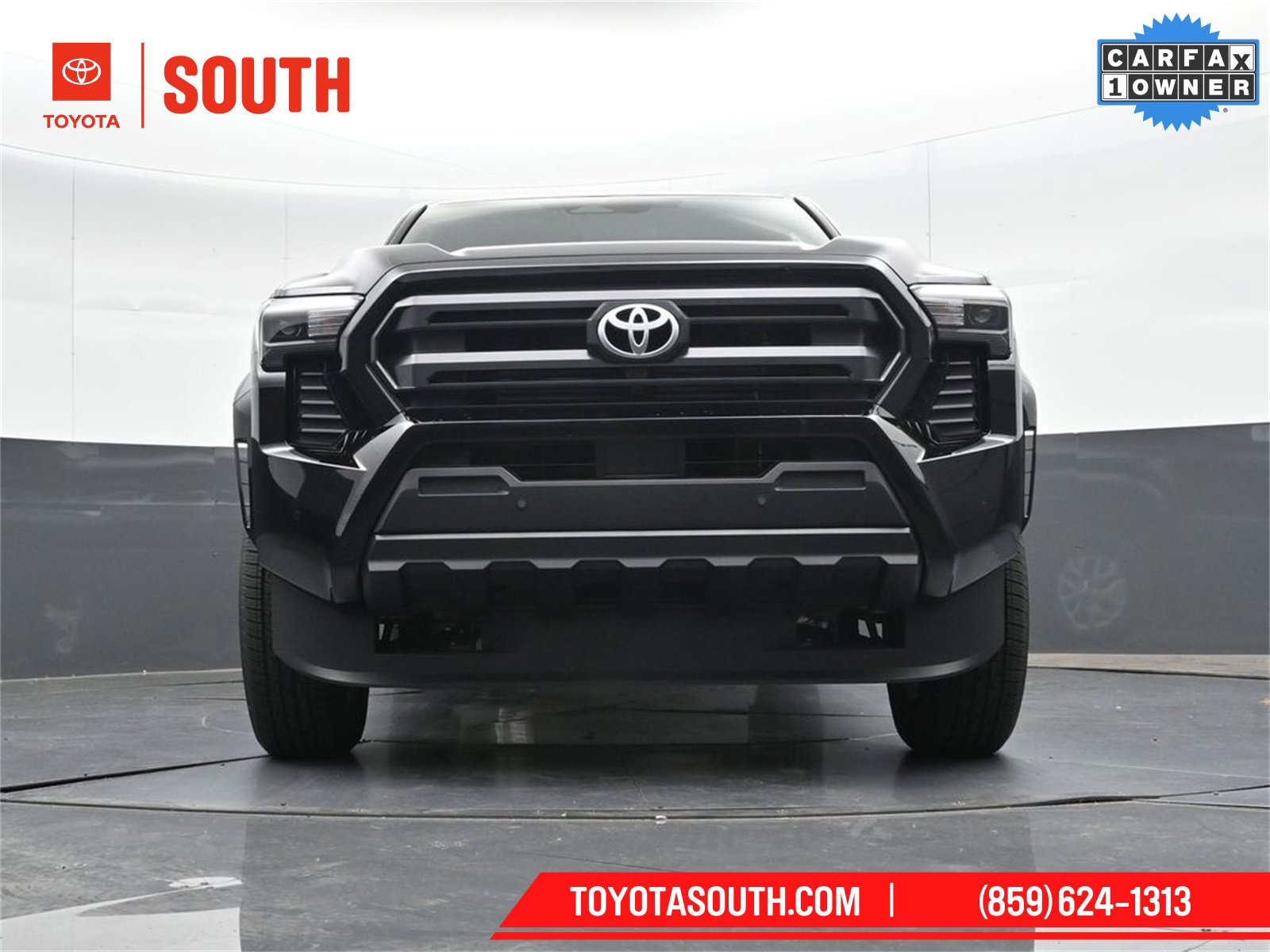 Used 2025 Toyota Tacoma SR w/ SR Upgrade Package image 41