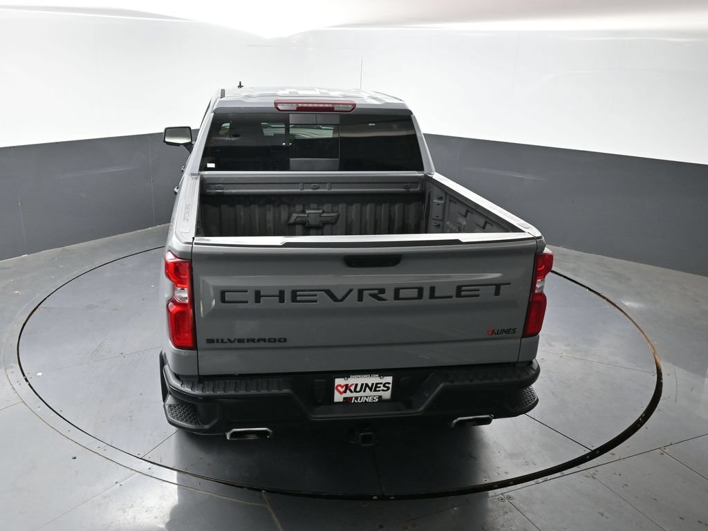 Used 2024 Chevrolet Silverado 1500 LT Trail Boss w/ LT Trail Boss Premium Package AWD/4WD image 48