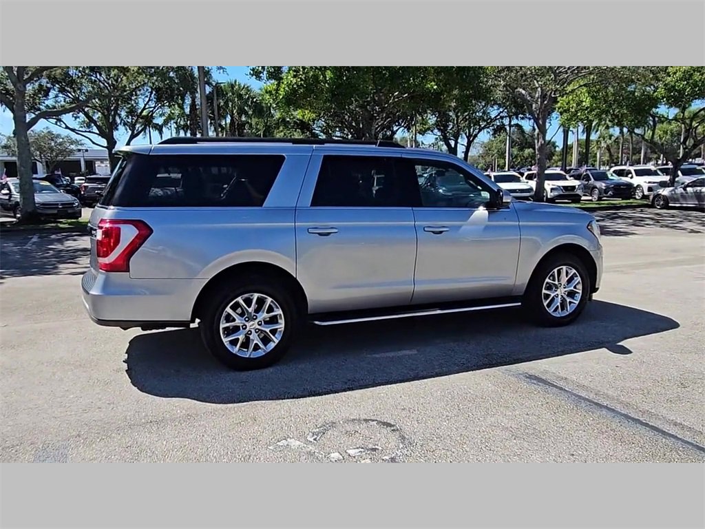 Used 2021 Ford Expedition Max XLT image 40