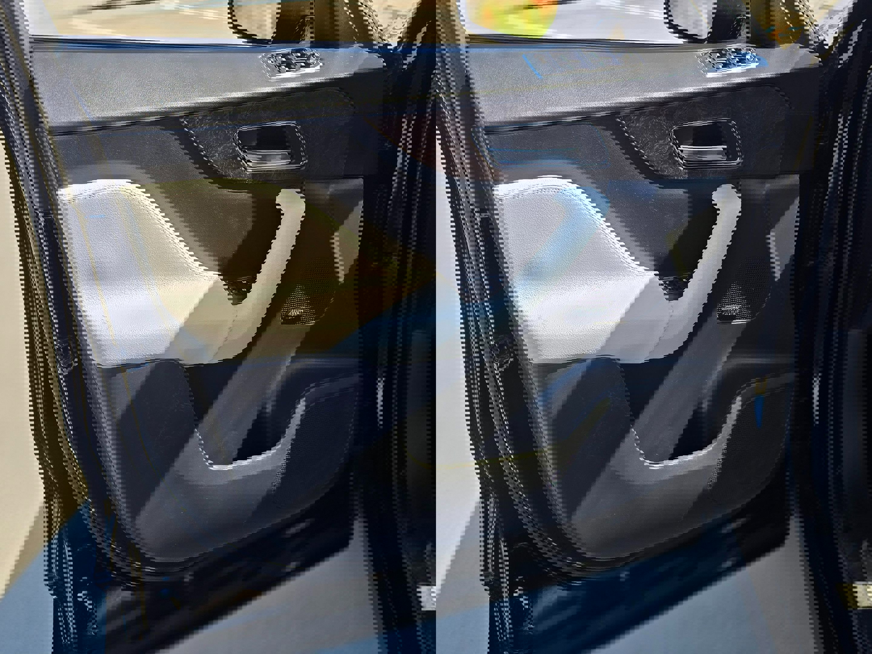 Used 2017 Jaguar F-PACE R-Sport AWD/4WD image 27