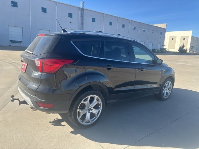 Used 2019 Ford Escape Titanium image 5