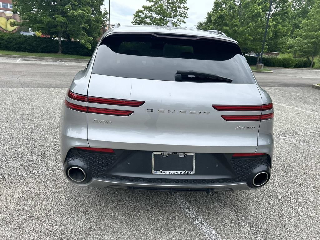 Used 2022 Genesis GV70 3.5T Sport w/ Sport Prestige Package AWD/4WD image 6