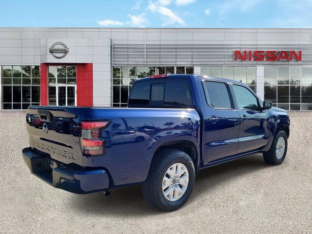 Used 2022 Nissan Frontier SV RWD image 5