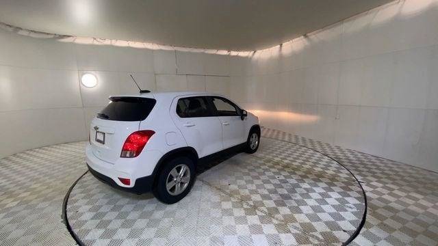 Used 2021 Chevrolet Trax LS w/ Tint and Cruise Package FWD image 3